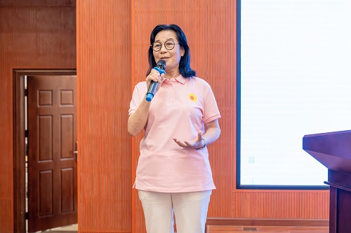 谢建平作分享.jpg 谢建平作分享.jpg