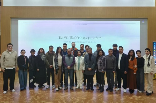 合影留念.jpg 合影留念.jpg