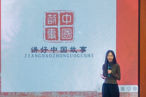 学生作品展示环节.jpg 学生作品展示环节.jpg