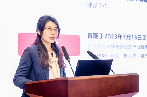 冼淑莲发言.JPG 冼淑莲发言.JPG