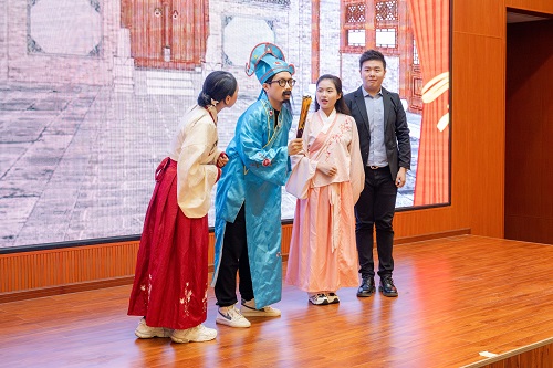 小品.jpg 小品.jpg