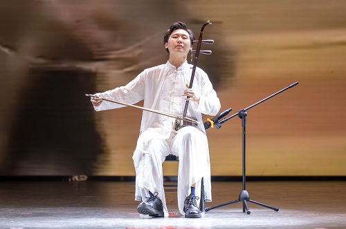 战马奔腾.jpg 战马奔腾.jpg