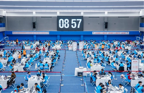 决赛现场.jpg 决赛现场.jpg