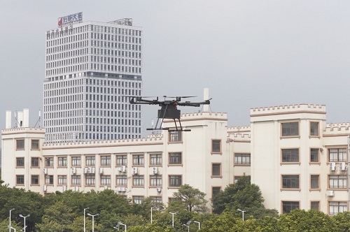 无人机表演.jpg 无人机表演.jpg