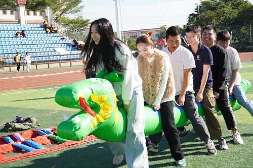 大旺校区教职工趣味项目1.JPG 大旺校区教职工趣味项目1.JPG