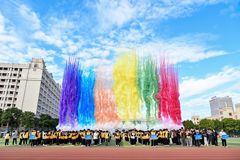 大旺校区彩烟.jpg 大旺校区彩烟.jpg